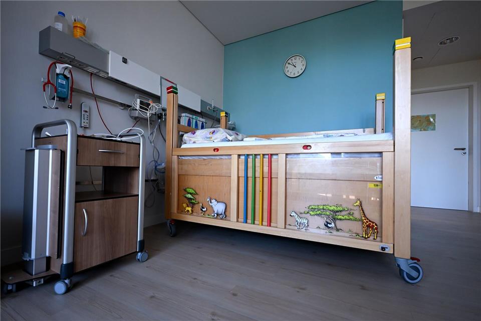 Neben Hochleistungsmedizin soll das Palliativzentrum den Kindern ein Zuhause auf Zeit bieten.A4366 Sven Hoppe/dpa