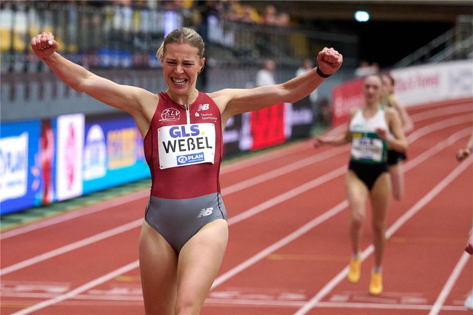 Nele Weßel stürmte zum Titel über 3.000 Meter.Bernd Thissen/dpa