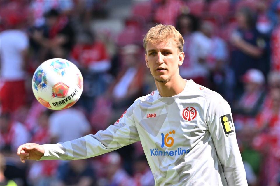 Nelson Weiper bindet sich länger an Mainz.Torsten Silz/dpa
