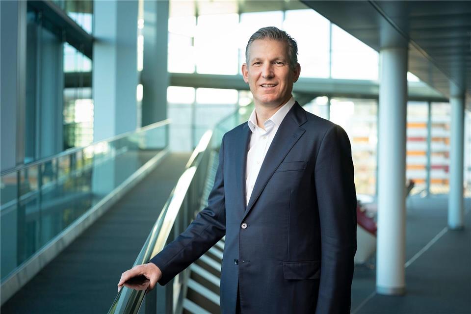 Nestlé-Chef Philipp Navratil baut den Konzern um. (Archivbild)Gaetan Bally/KEYSTONE/dpa