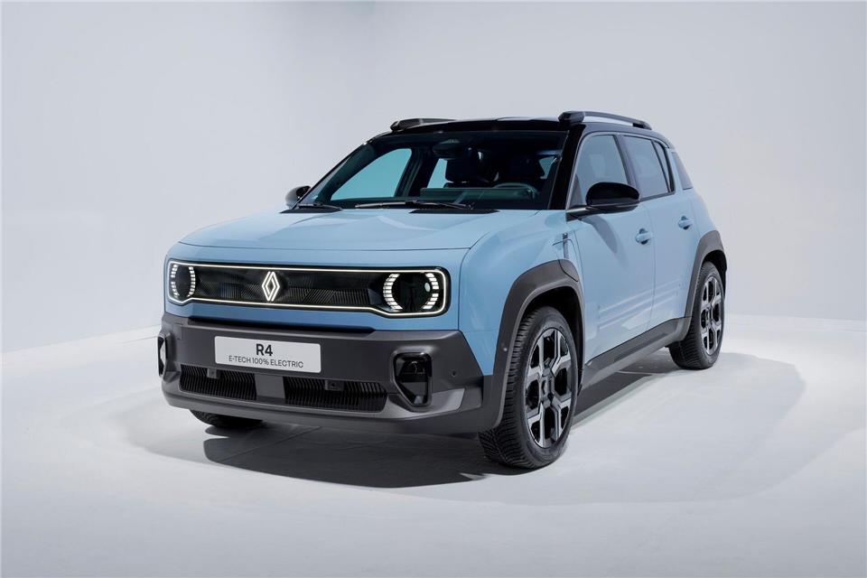 Neuauflage: Der R4 E-Tech Electric rollt in die Spurrillen des legendären Kleinwagens R4.Renault/dpa-tmn