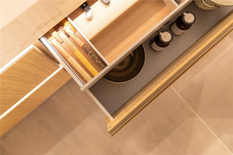 Neue Standardtiefen für mehr Nutzvolumen oder dünnere Zargen sorgen für zusätzlichen Stauraum.AMK/dpa-tmn