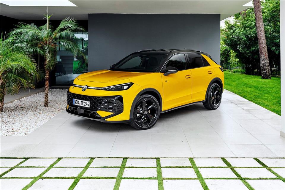 Neue Wege bei VW: Mit dem Golf und T-Roc als klassische Hybride ohne Stecker reagiert VW auf die steigende Nachfrage nach effizienten Antrieben und die CO2-Vorgaben.Volkswagen AG/dpa-tmn
