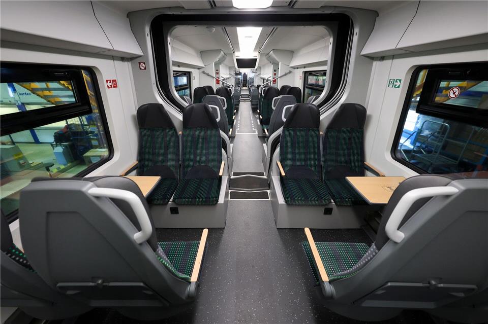 Neue und moderne Züge sind in der Region Halle/Leipzig ab Dezember unterwegs. Jan Woitas/dpa