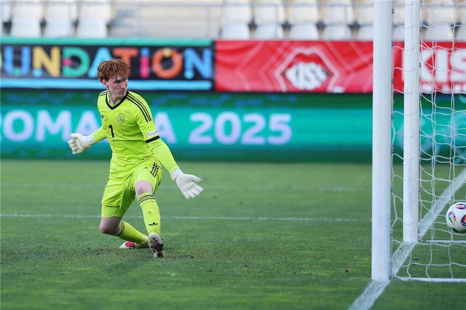 Neuer Teenie bei Hertha: Torhüter Konstantin Heide. (Archivbild)Stefan Constantin/dpa