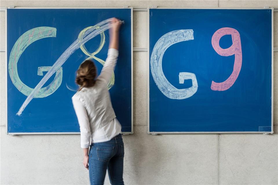 Neuer Volksantrag zu G9-Rückkehr für alle Klassen scheitert. (Symbolbild)Armin Weigel/dpa