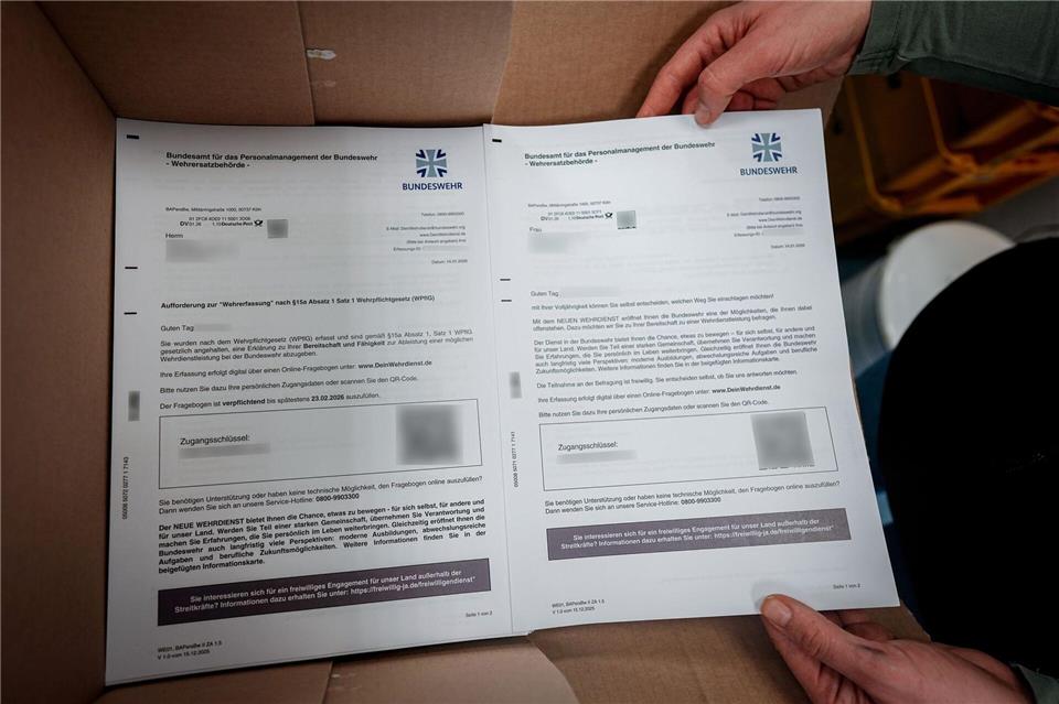 Neuer Wehrdienst - Erste Fragebögen werden verschicktKay Nietfeld/dpa