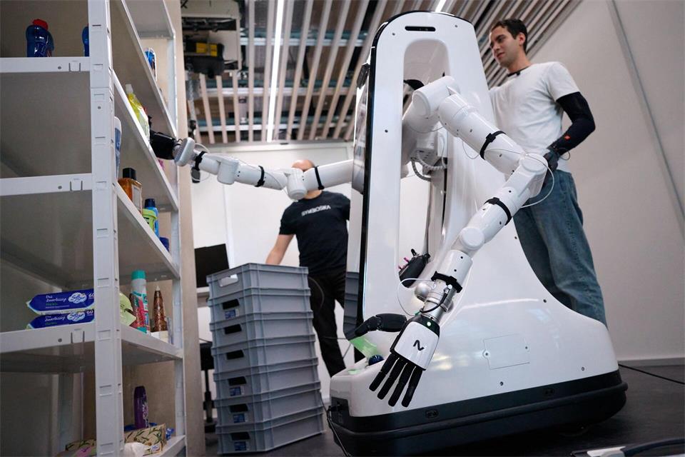 Nicht alle Roboter haben menschliche Proportionen. Sven Hoppe/dpa