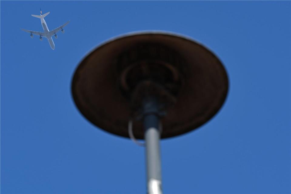 Nicht alle Sirenen sind schon digital steuerbar. (Symbolbild)Arne Dedert/dpa