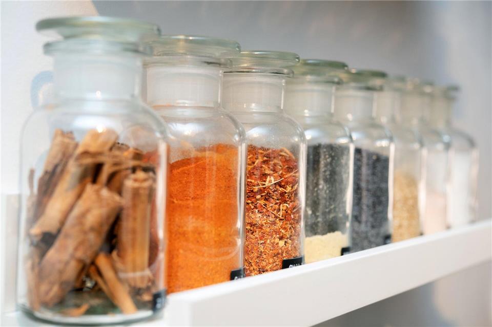 Kühl lagern? Gewürze gehören trotzdem nicht in Kühlschrank