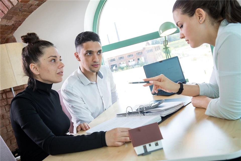 Nicht jede Schenkung mindert den Pflichtteil: Maßgeblich ist, wann der Erblasser den „Genuss“ der verschenkten Sache wirklich aufgibt.picture alliance / dpa-tmn