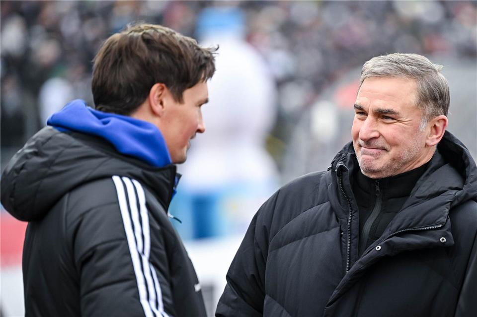Nicht mehr vereint: HSV-Cheftrainer Merlin Polzin und Sportvorstand Stefan Kuntz (r). (Archivbild)Harry Langer/dpa