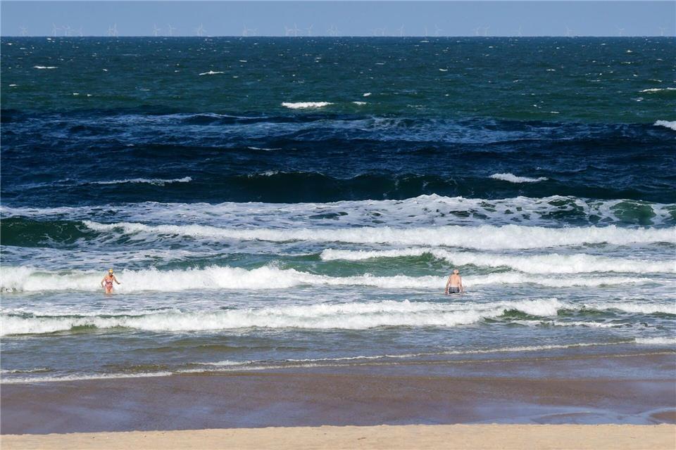 Nicht nur die Durchschnittstemperaturen von Nord- und Ostsee nehmen zu, auch marine Hitzewellen kommen häufiger vor. (Symbolbild)Frank Molter/dpa