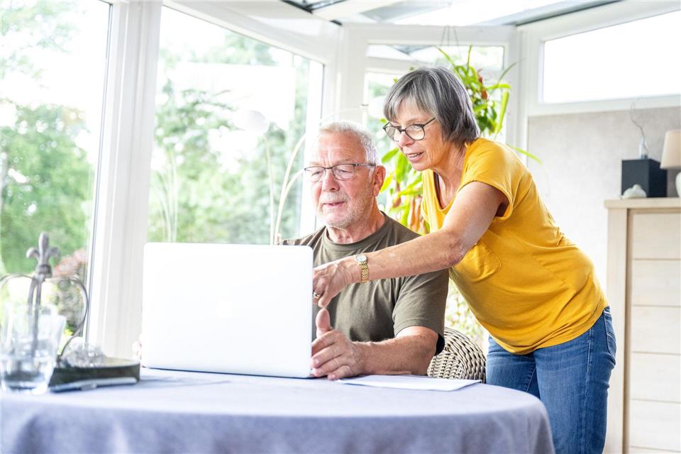 Nicht vorschnell kündigen: Wer seinen Riester-Vertrag pausiert, schützt sein Geld und die Zulagen.picture alliance / dpa-tmn