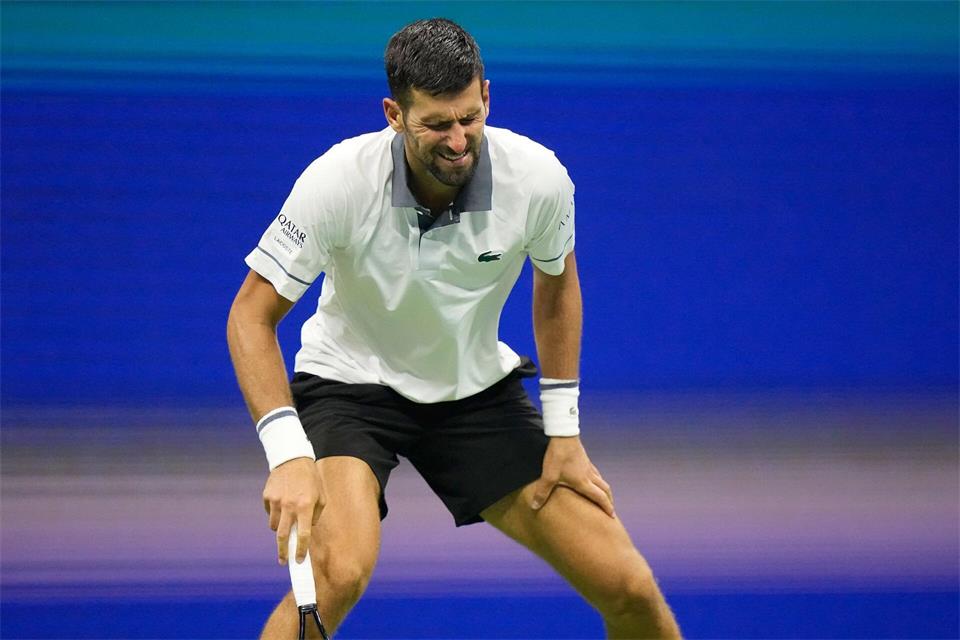 Nichts geht mehr bei Novak Djokovic. Frank Franklin II/AP/dpa