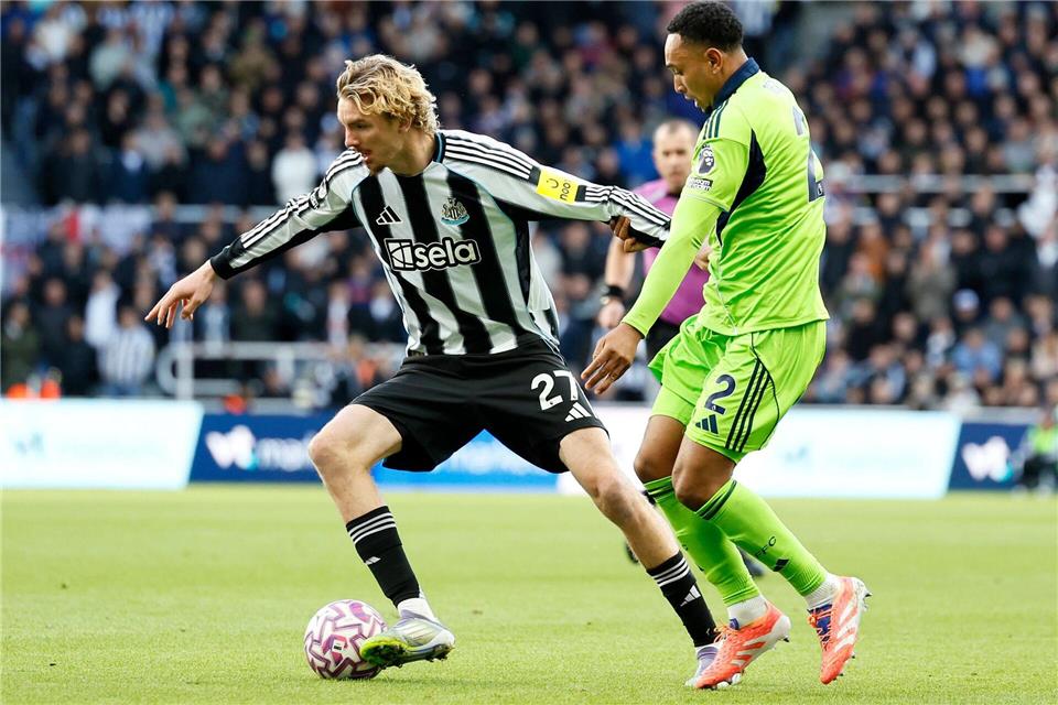 Woltemade an den Pfosten: Newcastle gewinnt spät Nick Woltemade holte mit Newcastle United den nächsten Sieg.Richard Sellers/PA/AP/dpa