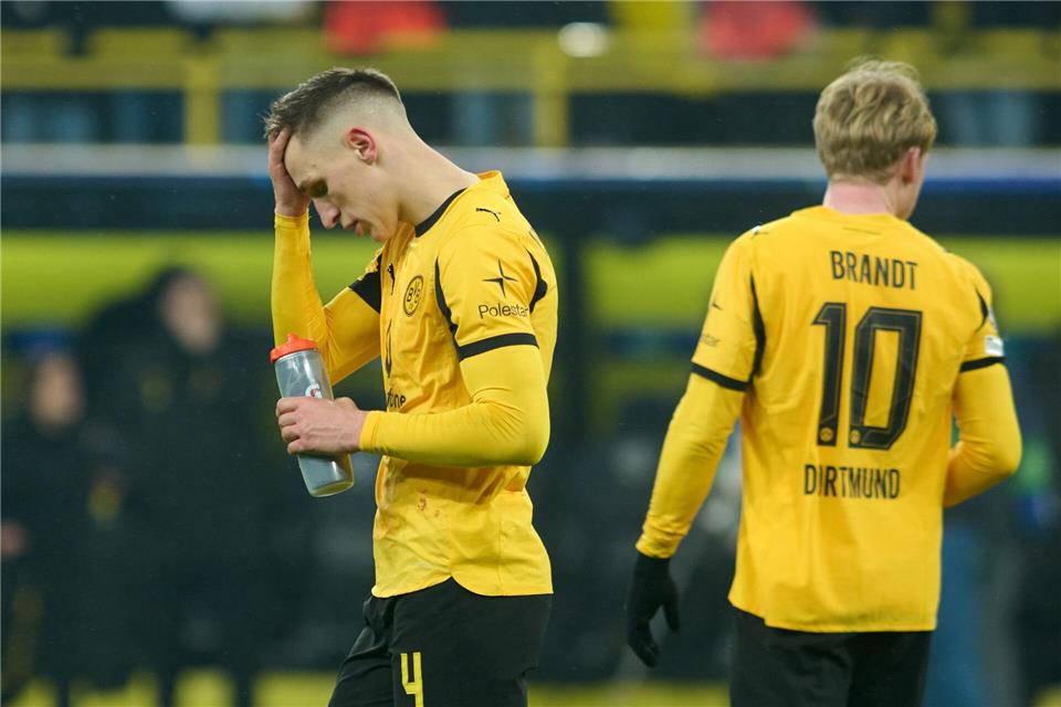 Nico Schlotterbeck fehlt Borussia Dortmund gegen Atalanta Bergamo. (Archivbild)Bernd Thissen/dpa