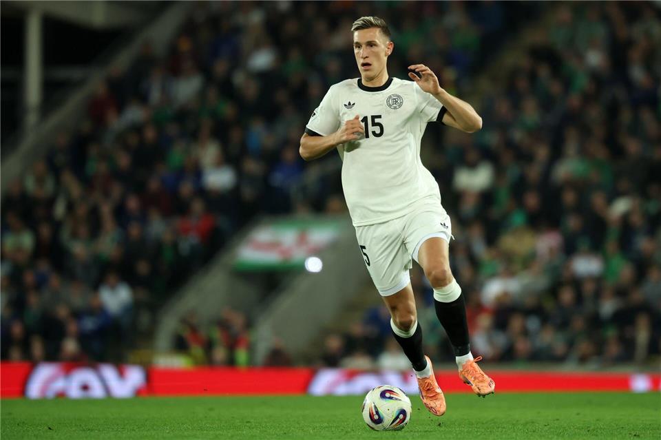 Die Fußball-Nationalmannschaft in der Einzelkritik Nico Schlotterbeck musste viele Zweikämpfe führen. Christian Charisius/dpa