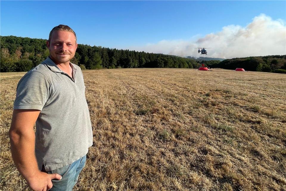Nie hätte Patrick Koch gedacht, dass es so nah an seinem Zuhause einen so großen Waldbrand geben würde.Christoph Driessen/dpa