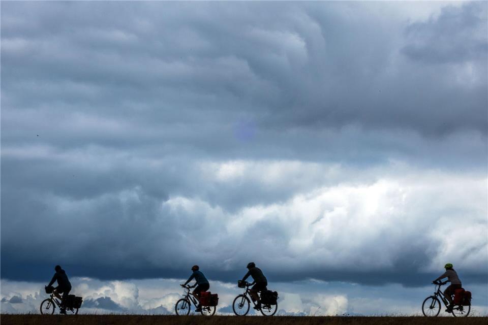 Niedersachsen verfügt über 40 Radfernwege. (Symbolbild)Jens Büttner/dpa