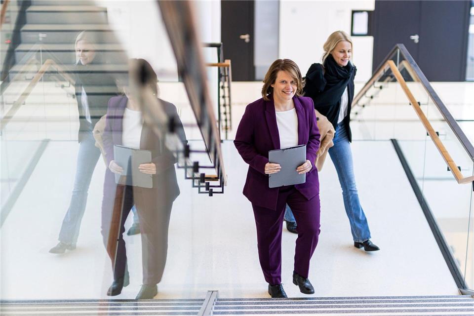 Niedersachsens Kultusministerin Hamburg will den Distanzunterricht im Schulgesetz verankern. (Archivbild)Michael Matthey/dpa