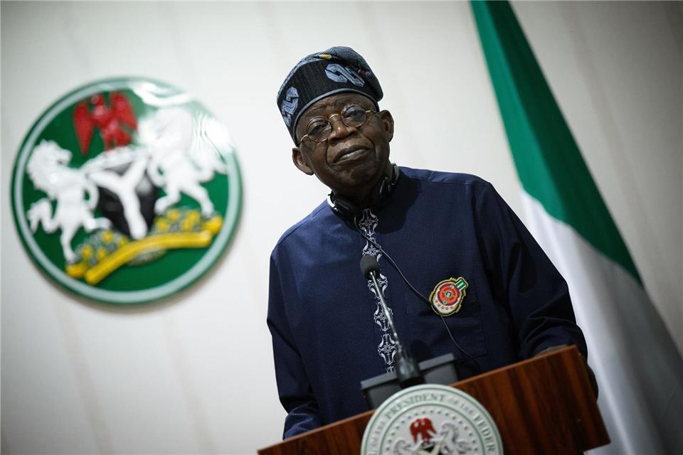 Nigerias Präsident Tinubu war früheren Drohungen Trumps entgegengetreten. (Archivbild)Bernd von Jutrczenka/dpa