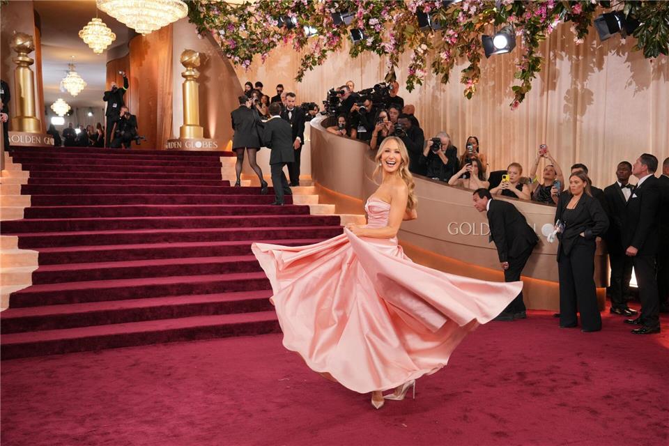 Nikki Glaser kommt zu den 83. Golden Globes im Beverly Hilton.Jordan Strauss/Invision/AP/dpa