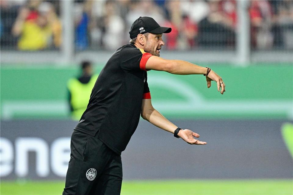 SV Wehen Wiesbaden trennt sich von Trainer Nils Döring Nils Döring ist nicht mehr Trainer des SV Wehen Wiesbaden. (Archivbild)Uwe Anspach/dpa