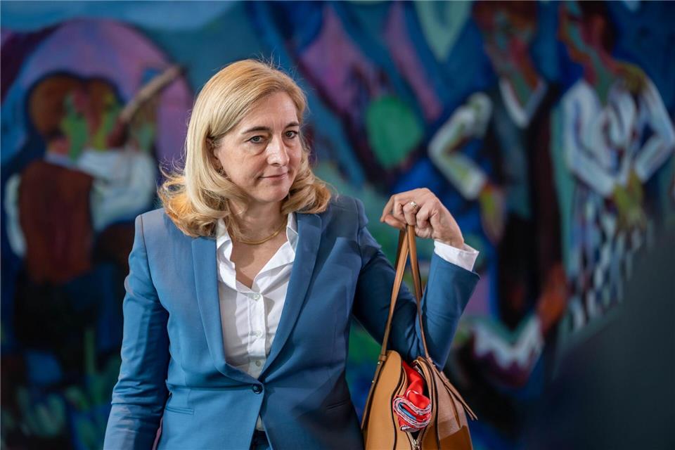 Nina Warken wechselt vom Gesundheitsministerium ins Kanzleramt. Michael Kappeler/dpa