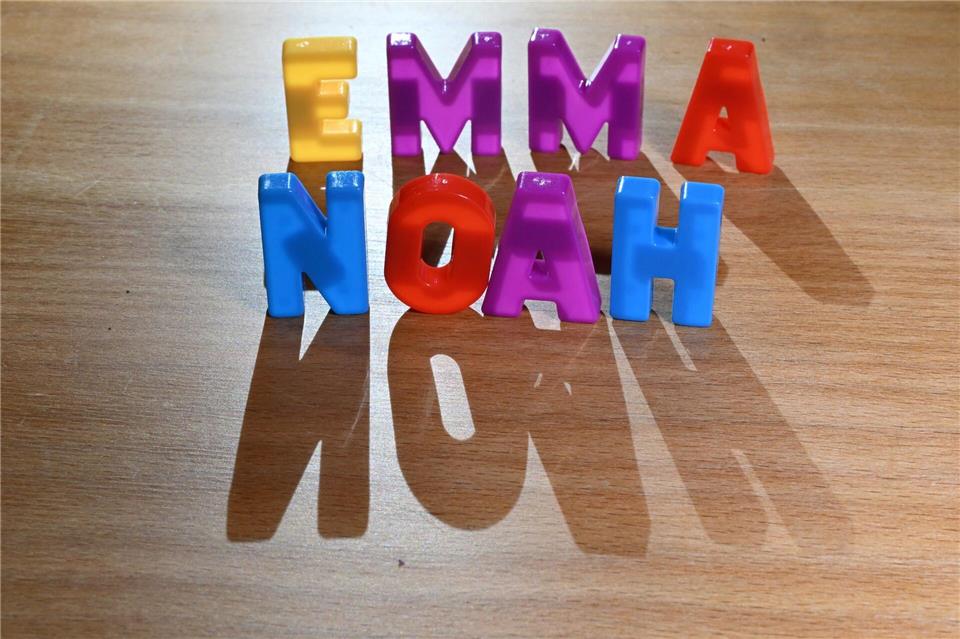 Noah und Emma haben in Niedersachsen Matheo und Emilia als beliebteste Babynamen verdrängt. (Symbolbild)Bernd Weißbrod/dpa