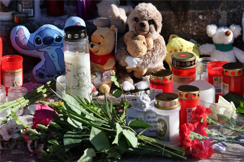 Obduktion: Totes Kind wurde Opfer von Gewaltverbrechen Noch immer ist nicht abschließend klar, ob es sich bei dem toten Jungen um Fabian handelt. Die Ermittler gehen davon aus.Bernd Wüstneck/dpa