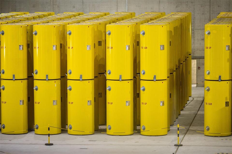 Noch lagert der deutsche Atommüll in Zwischenlagern wie hier in Ahaus in Nordrhein-Westfalen. (Archivbild)Guido Kirchner/dpa