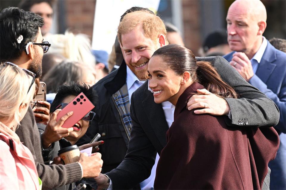 Nottingham im Blitzlicht: Harry und Meghan zeigen sich erstmals gemeinsam seit ihrer RückkehrDoug Peters/PA Wire/dpa