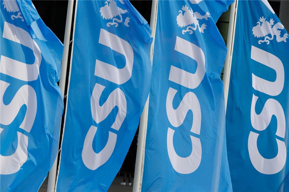 Nun steht fest, wie viele CSU-Abgeordnete künftig im Bundestag sitzen. (Archivbild)Daniel Karmann/dpa