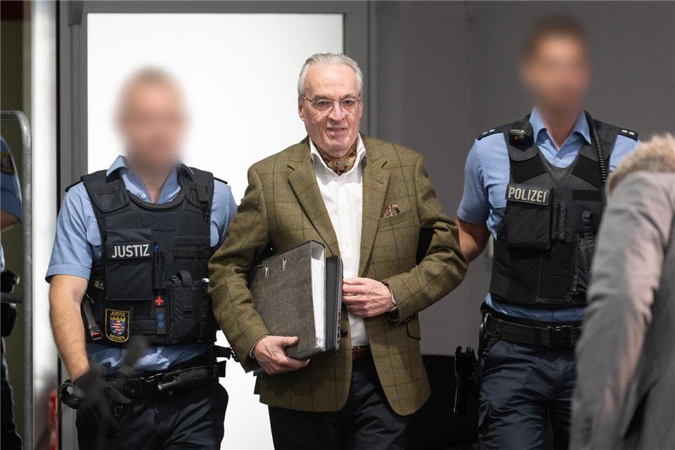 Nun will sich Heinrich XIII. Prinz Reuß zur Sache äußern, sagt sein Anwalt. (Archivbild)Boris Roessler/dpa Pool/dpa