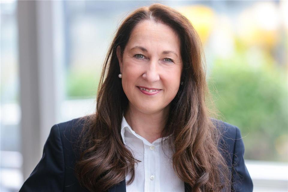 Nun wird die neue Bürgermeisterin vereidigt. (Archivbild) Bernd Henkel/dpa