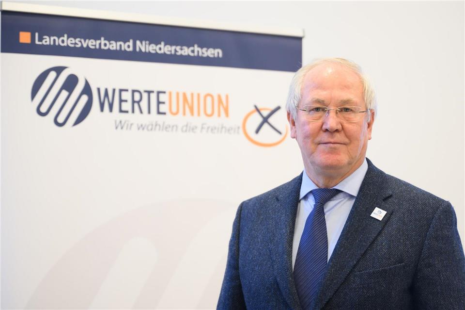 Werteunion-Abgeordneter Rakicky lässt Parteiverbleib offen Nur durch Jozef Rakicky sitzt die Werteunion im niedersächsischen Landtag – doch wie lange bleibt das so? (Archivbild)Julian Stratenschulte/dpa