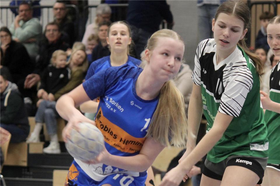 Nur eines von vielen Talenten, die der TV Borken hervorbrachte und fördert: Johanna Ebber, die mit der B-Jugend unaufhaltsam Richtung Kreismeisterschaft marschiert.