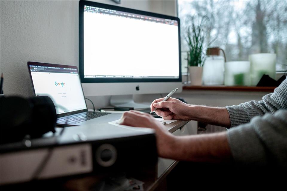 Nur jeder Sechste in Sachsen arbeitet einen Tag von zu Hause. (Symbolbild)Fabian Strauch/dpa