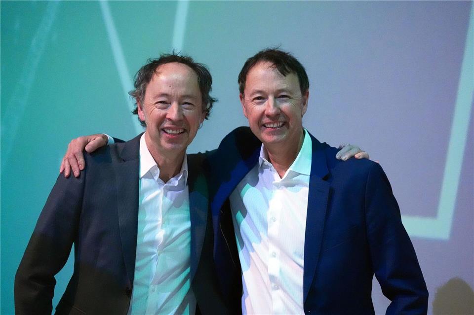 Ob Modelleisenbahn oder Schneelandschaft im Garten - Gerrit und Frederik Braun, Gründer des Hamburger Miniatur Wunderlandes, lieben das Bauen.Marcus Brandt/dpa