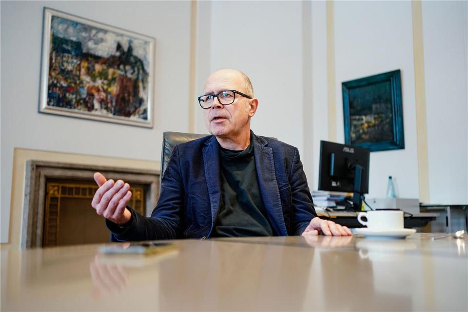 Wie Unistädte mit leerstehenden Wohnungen umgehen Oberbürgermeister Geißler unterstützt die Satzung gegen Zweckentfremdung. (Archivbild)Uwe Anspach/dpa