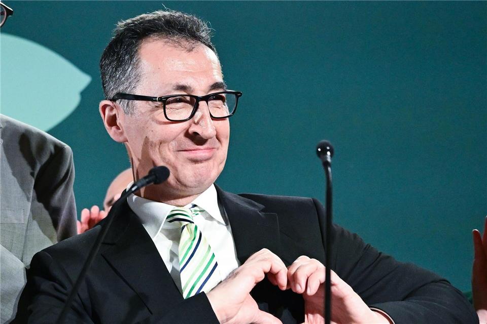Özdemir auf dem Höhepunkt seiner Karriere: Der Sieg bei der Landtagswahl am 8. März. (Archivbild)Bernd Weißbrod/dpa