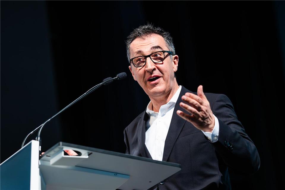 Özdemir fordert die Bundesregierung auf, mit einer Stimme zu sprechen. Christoph Schmidt/dpa
