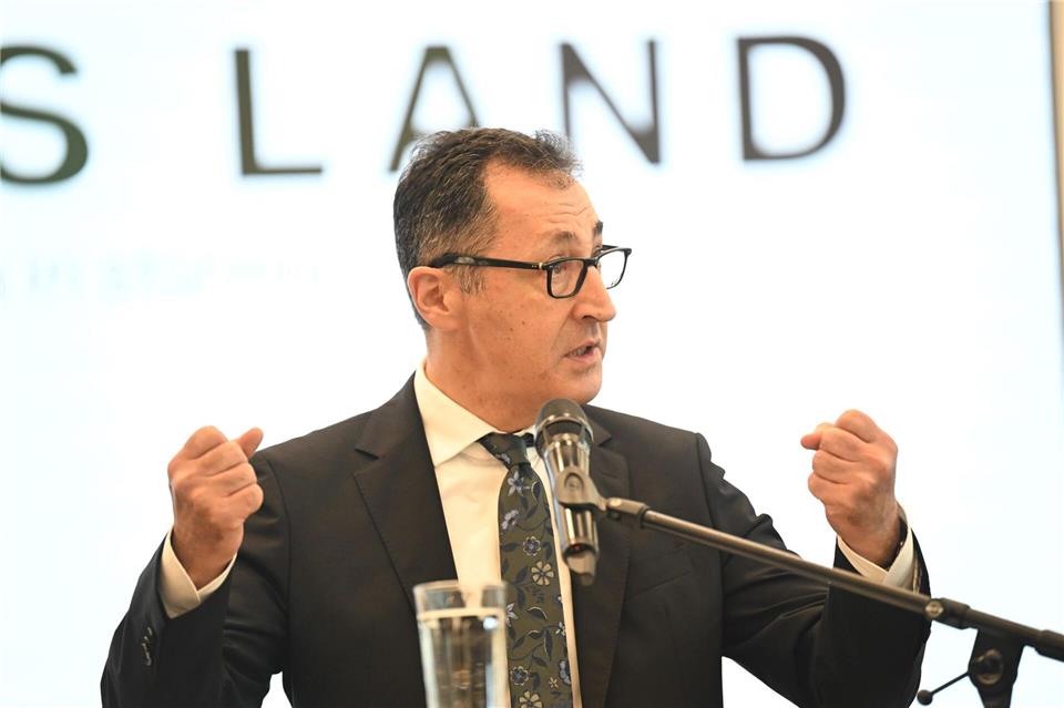 Özdemir will sich kommende Woche zum Ministerpräsidenten wählen lassen.Bernd Weißbrod/