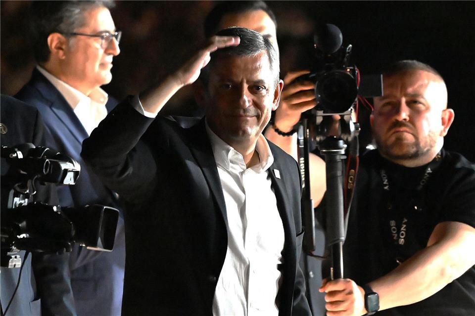 Özel hat einen Imagewandel hinter sich. (Archivbild)Ali Unal/AP/dpa