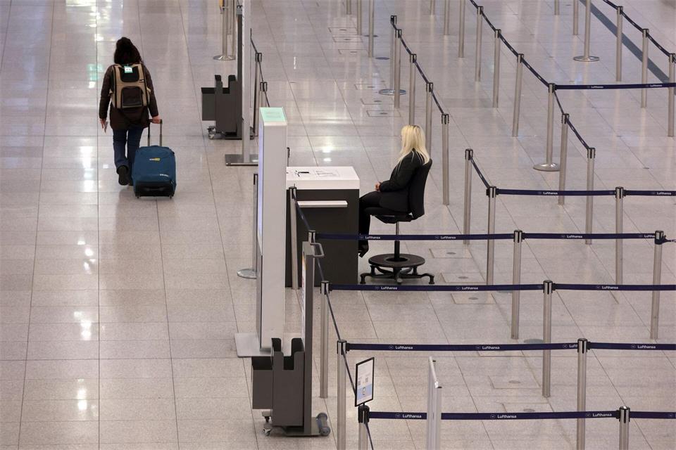 Ohne Ergebnisse ist die Schlichtung zwischen Lufthansa und Pilotengewerkschaft beendet worden. (Archivbild) Karl-Josef Hildenbrand/dpa