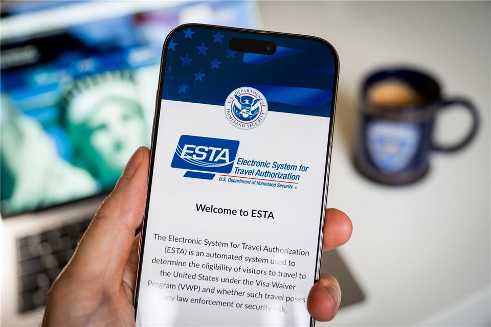 Ohne Esta keine USA-Reise: Die Einreisegenehmigung ist Pflicht – und kostet inzwischen 40 US-Dollar (rund 34 Euro).Nico Tapia/dpa-tmn