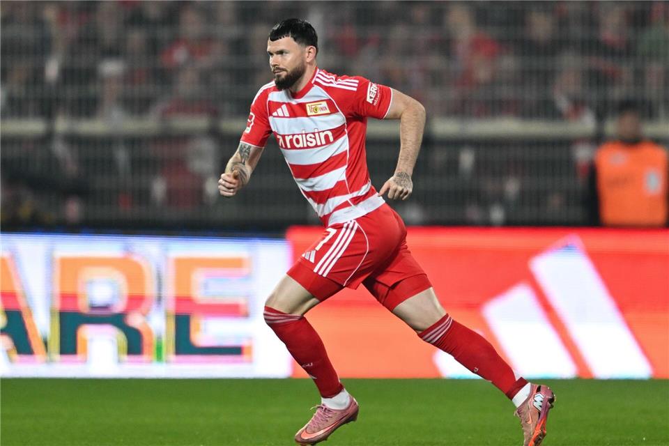 Oliver Burke ist krank und fehlte Union Berlin im Training. (Archivbild) Soeren Stache/dpa
