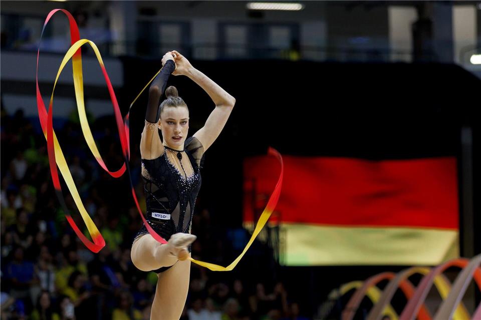 Olympiasiegerin Darja Varfolomeev steht vor der WM der Rhythmischen Sportgymnastik in Frankfurt im Mittelpunkt. (Archivbild)Claudia Martini/XinHua/dpa