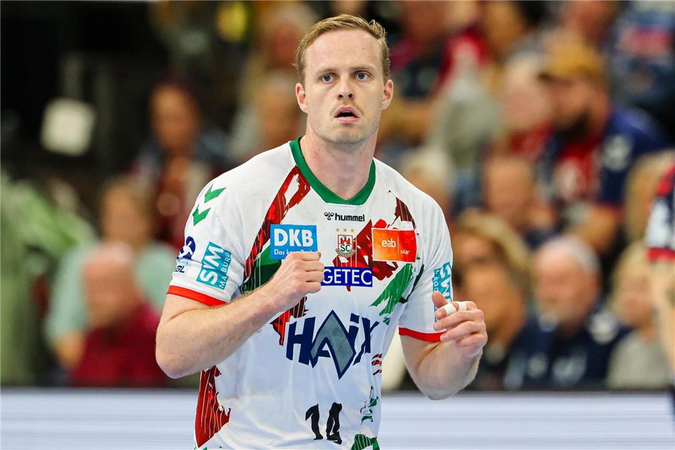 Omar Ingi Magnusson verlängerte vorzeitig bis 2028 in MagdeburgFrank Molter/dpa